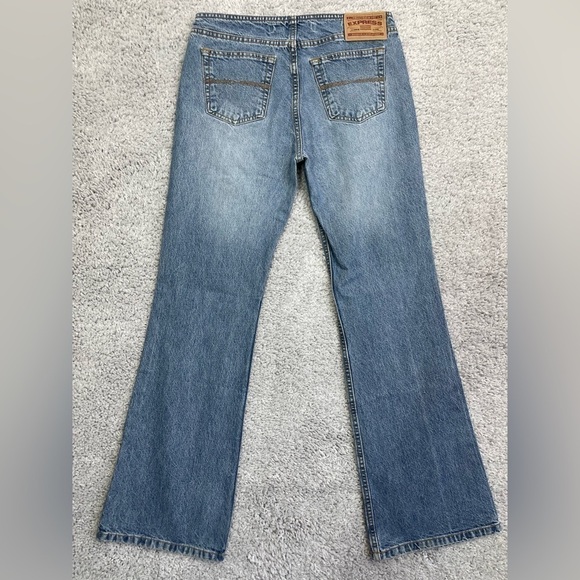 Express Jeans Womens 5/6 Hipster Flare Bell Bottom Y2K Low Cut 3 Button Hippie - Picture 4 of 6